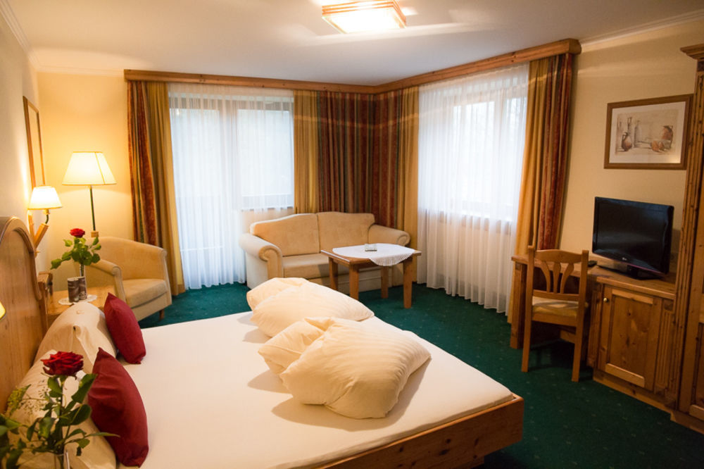 Naturhotel Schuetterbad Ункен Экстерьер фото