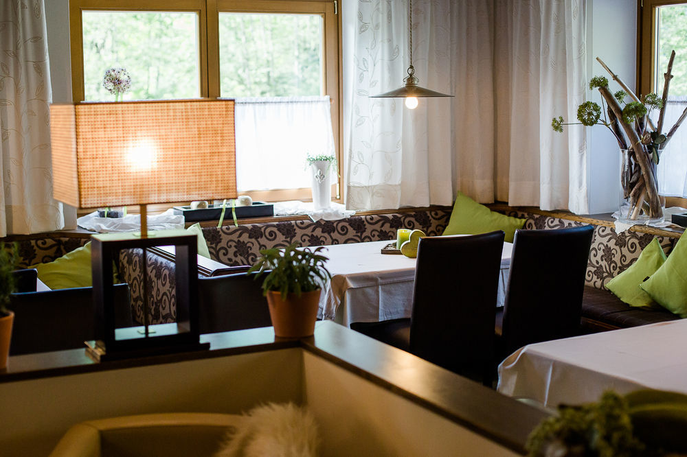 Naturhotel Schuetterbad Ункен Экстерьер фото